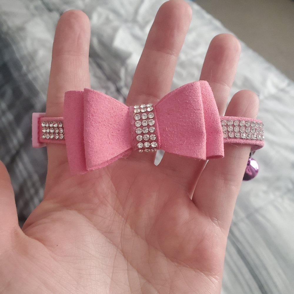 Super Cute Pink Bowtie Cat Collar